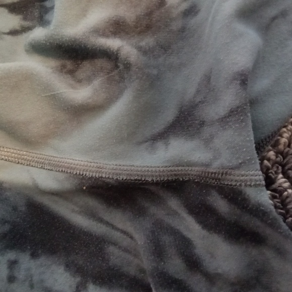 Lululemon Bundle Of Two Leggings Outdoor Gym Running Womens 4(fair) - Picture 6 of 12